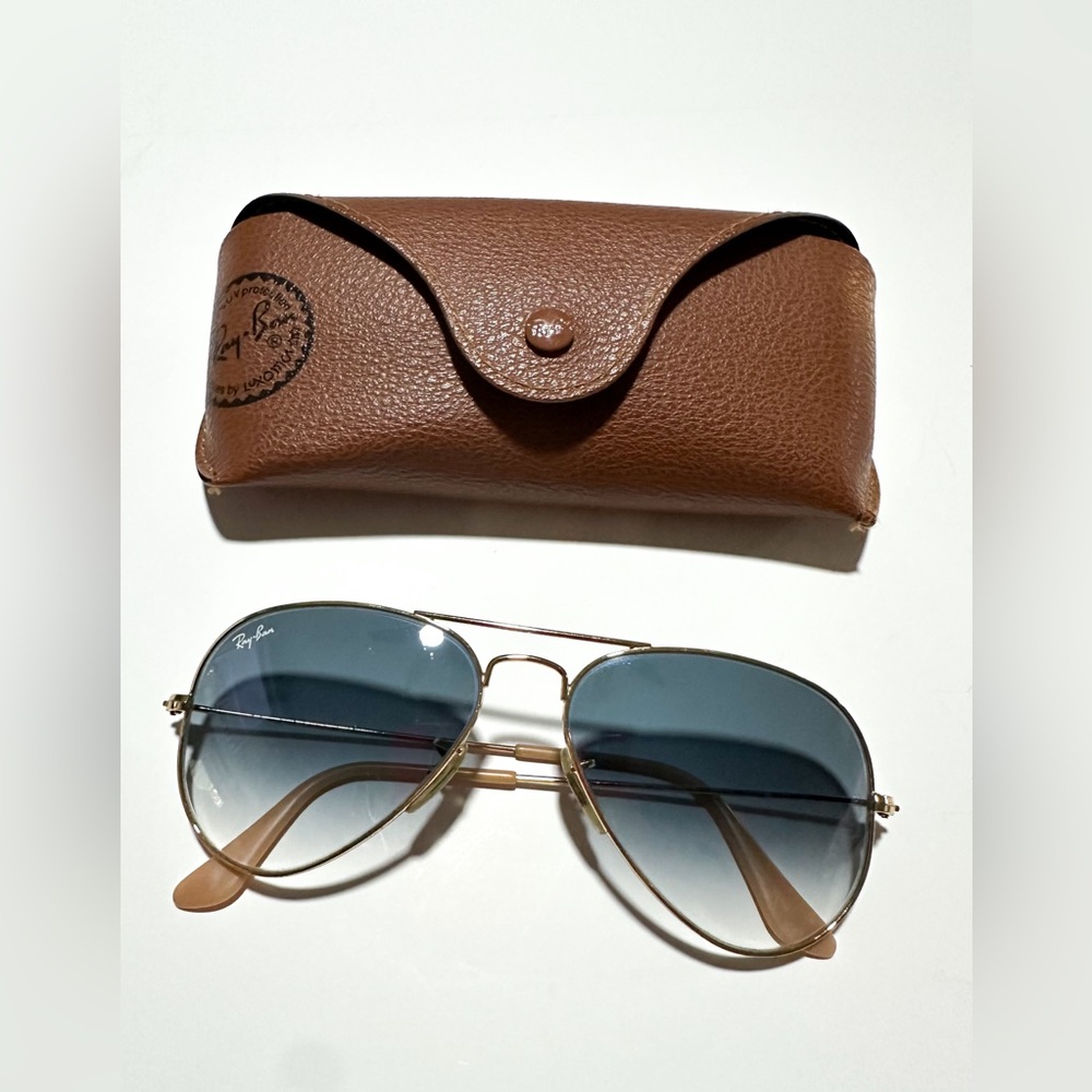 Ray-Ban Blue Gradient Large Aviator Sunglasses